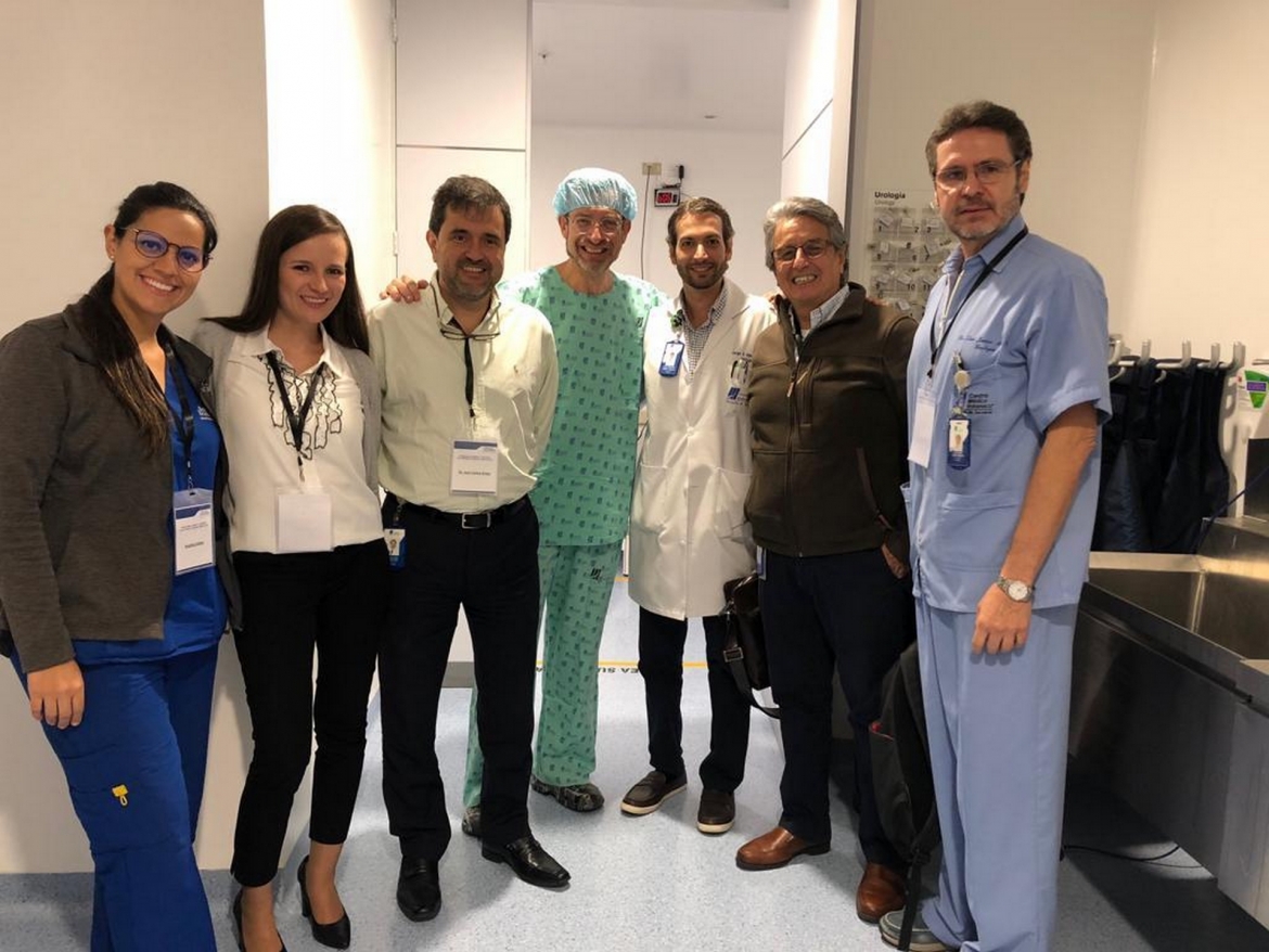 El Dr. Enrique Lledó invitado en Cali-Colombia para charlar sobre cirugía de prótesis penenana y esfínter urinario artificial